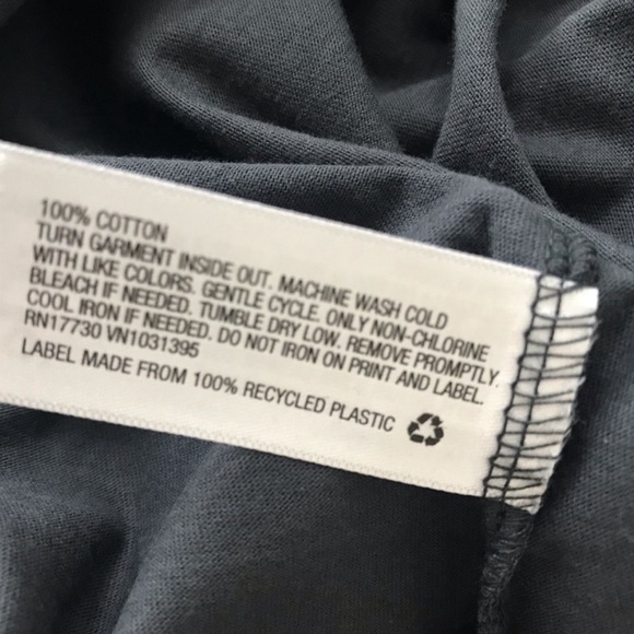 Universal Thread Charcoal Graphic Crew Neck T-Shirt M - Picture 10 of 11